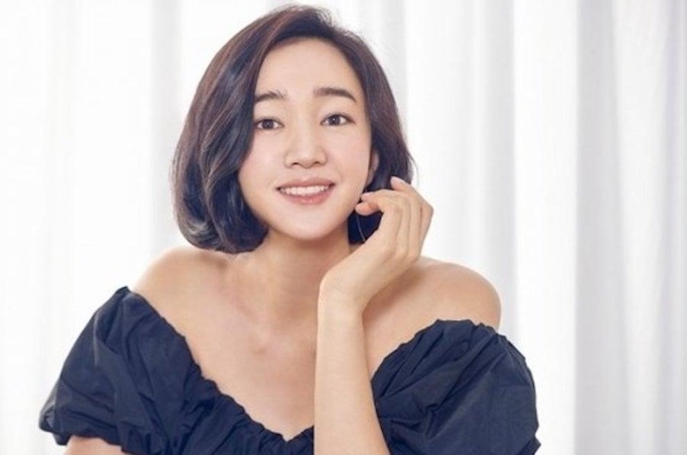 42 Most Beautiful & Hottest Korean Actresses 2023